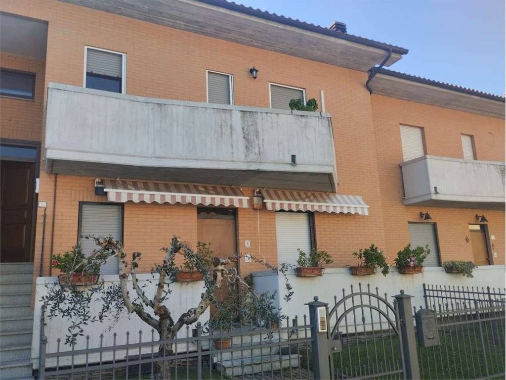 appartamento in vendita a Belforte del Chienti