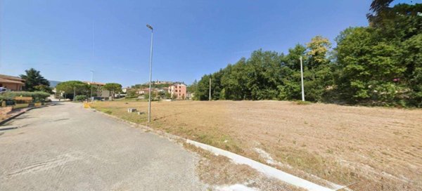 casa indipendente in vendita a Belforte del Chienti