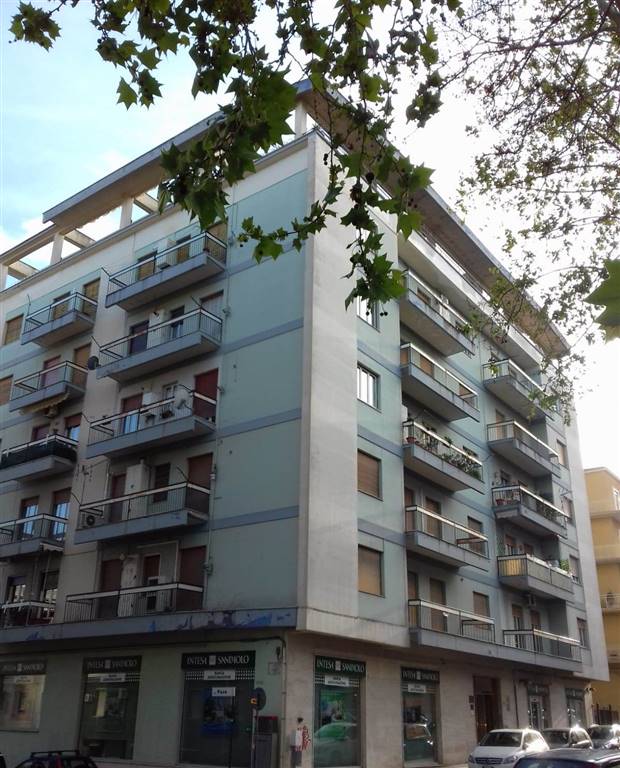 appartamento in vendita a Caldarola in zona Croce
