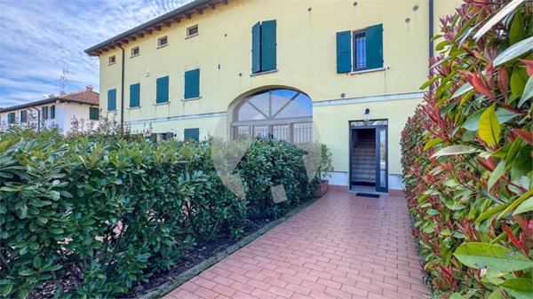 appartamento in vendita a Caldarola in zona Croce