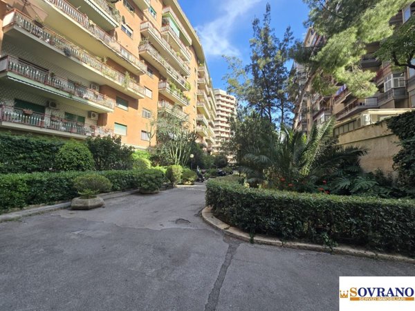 appartamento in vendita a Caldarola in zona Croce