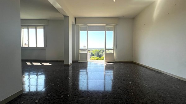 appartamento in vendita a Caldarola in zona Croce