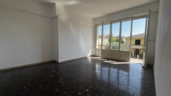 appartamento in vendita a Caldarola in zona Croce