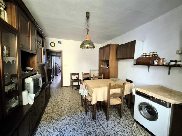 casa indipendente in vendita a Caldarola in zona Croce