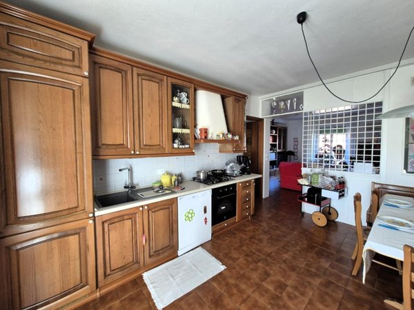 appartamento in vendita a Caldarola in zona Croce