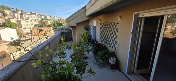 appartamento in vendita a Caldarola in zona Croce