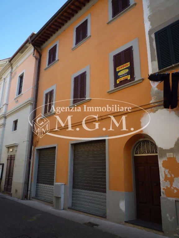 appartamento in vendita a Caldarola in zona Croce