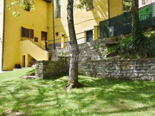 casa indipendente in vendita a Caldarola