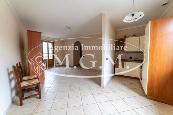 appartamento in vendita a Caldarola in zona Croce