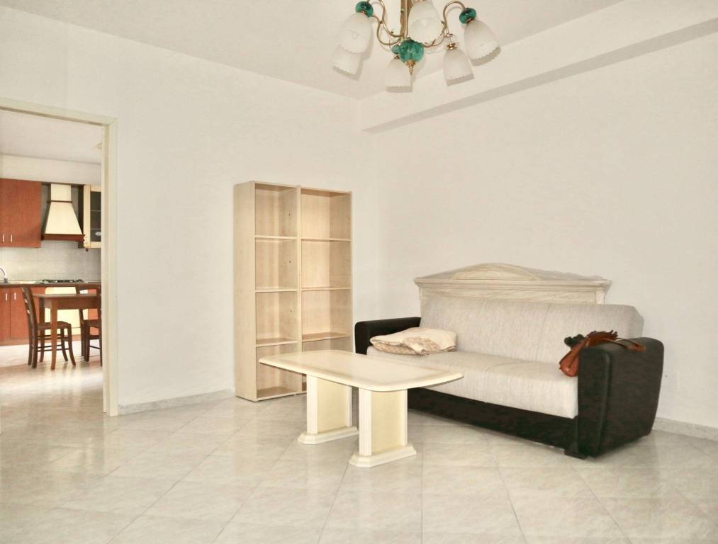 appartamento in vendita a Caldarola in zona Croce