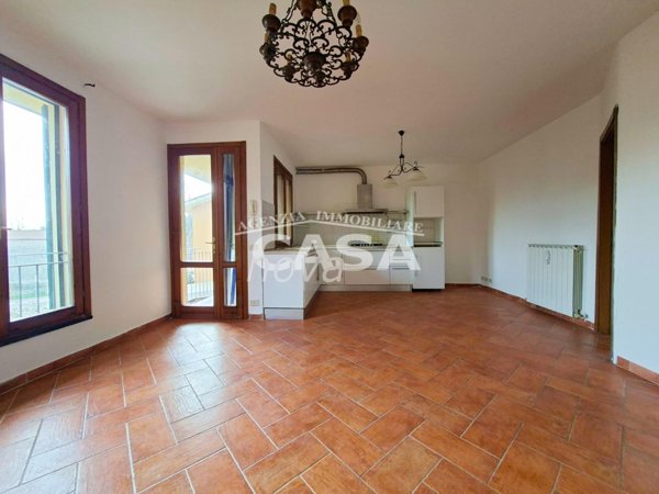 appartamento in vendita a Caldarola in zona Croce