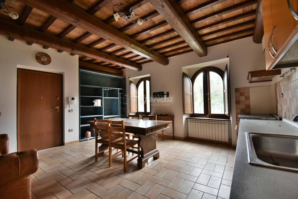 appartamento in vendita a Caldarola