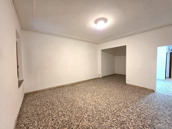 appartamento in vendita a Caldarola in zona Croce