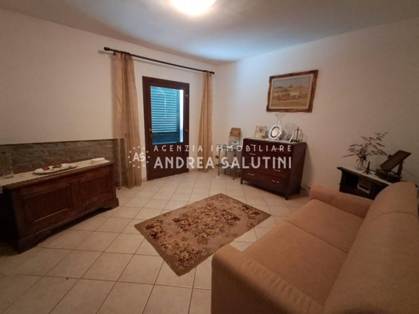 appartamento in vendita a Caldarola in zona Croce