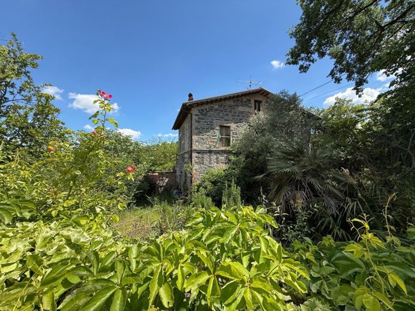 casa indipendente in vendita a Caldarola