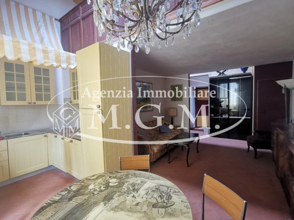 appartamento in vendita a Caldarola in zona Croce