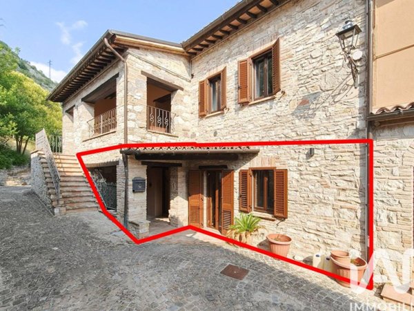 appartamento in vendita a Caldarola in zona Bistocco