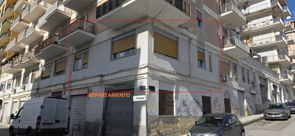 appartamento in vendita a Caldarola in zona Croce