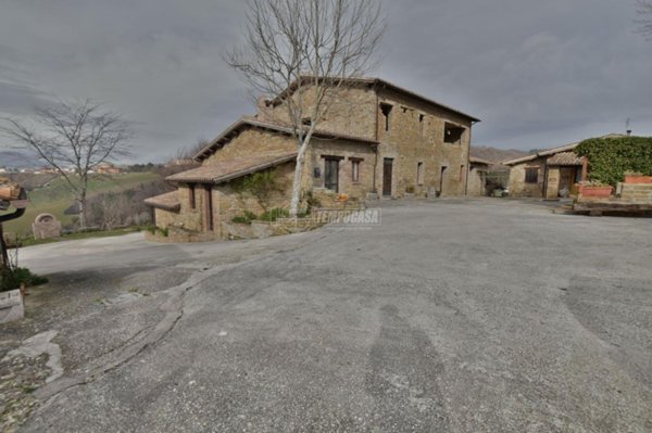 appartamento in vendita a Camerino