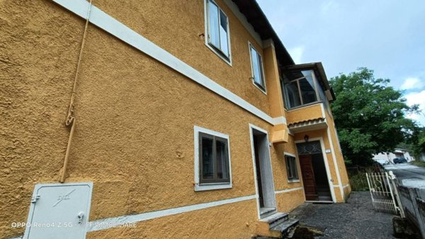 appartamento in vendita a Camerino