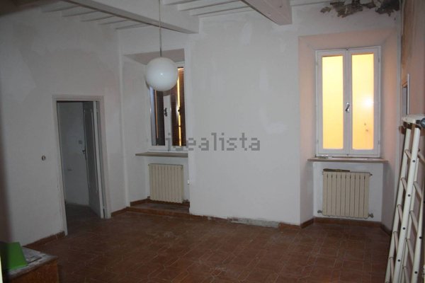 appartamento in vendita a Camerino in zona Morro