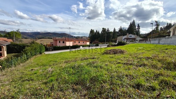 terreno edificabile in vendita a Camerino