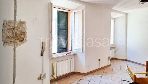 ufficio in vendita a Camerino