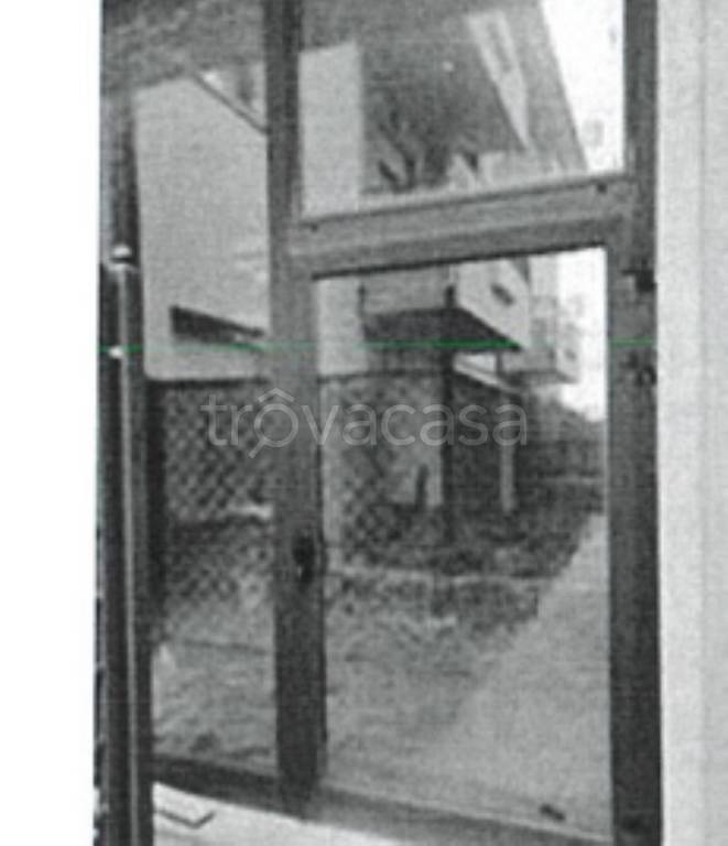 locale commerciale in vendita a Camerino