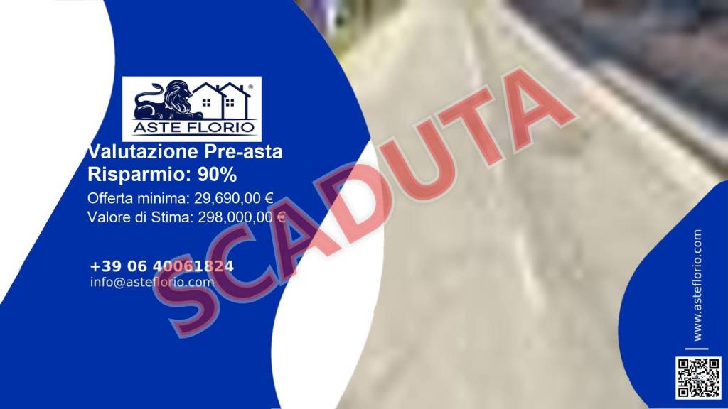 locale commerciale in vendita a Camerino