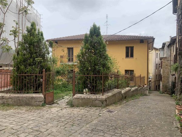 appartamento in vendita a Camerino