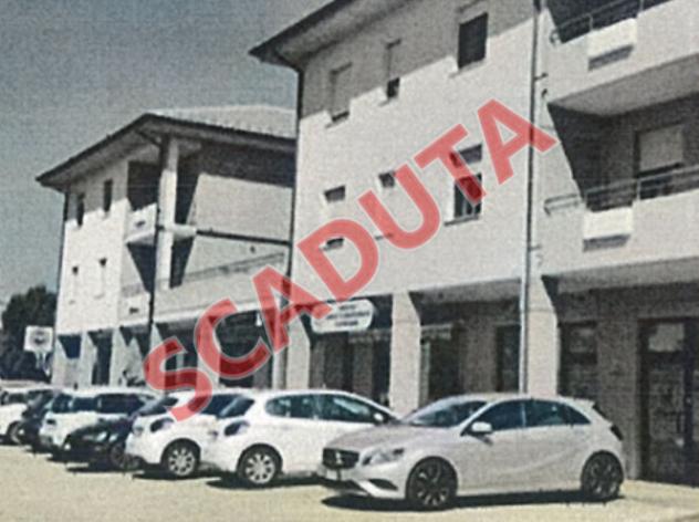 pentavano in vendita a Camerino