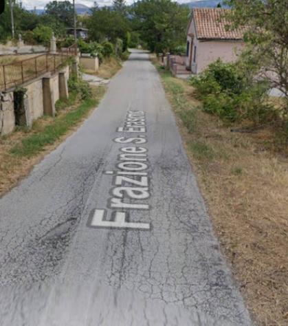 appartamento in vendita a Camerino in zona Sant'Erasmo