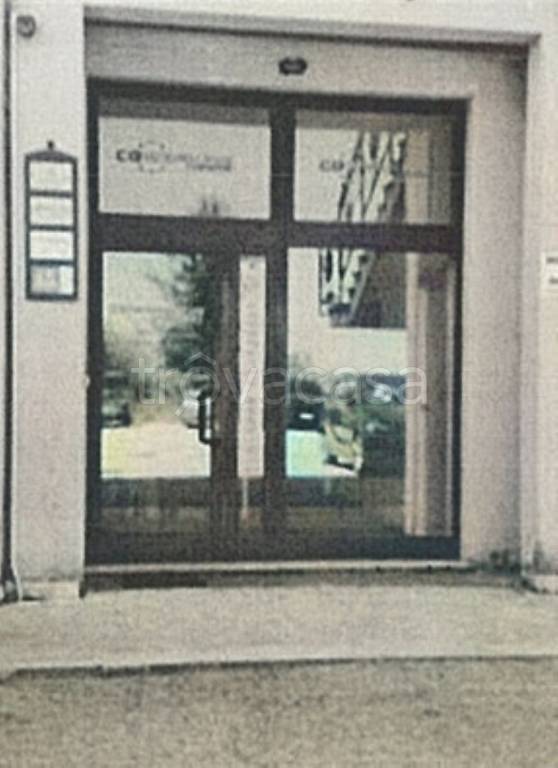 negozio in vendita a Camerino