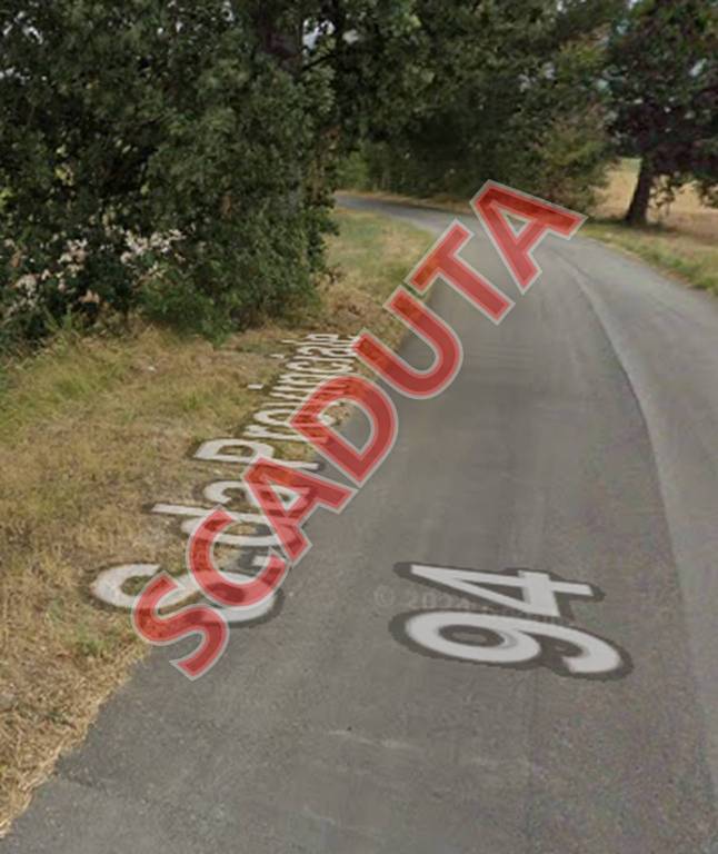 pentavano in vendita a Camerino in zona Mecciano