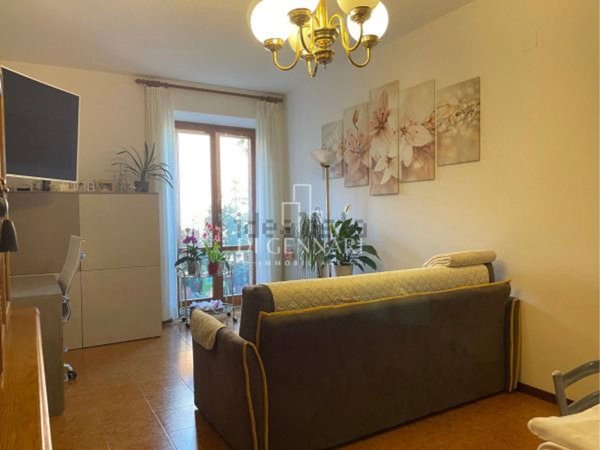 appartamento in vendita a Camerino in zona Varano