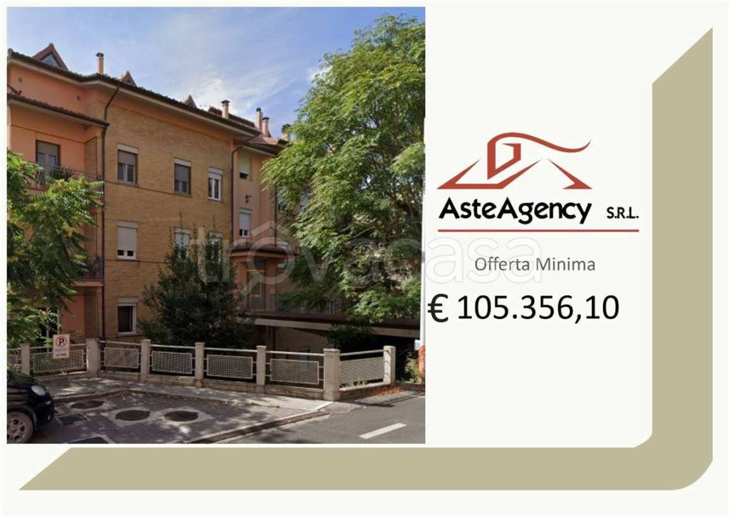appartamento in vendita a Camerino in zona Varano