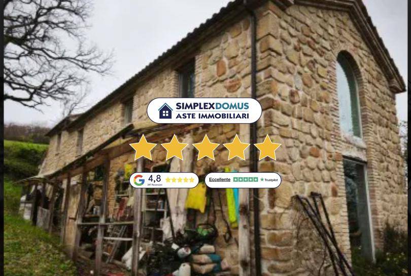 appartamento in vendita a Camporotondo di Fiastrone