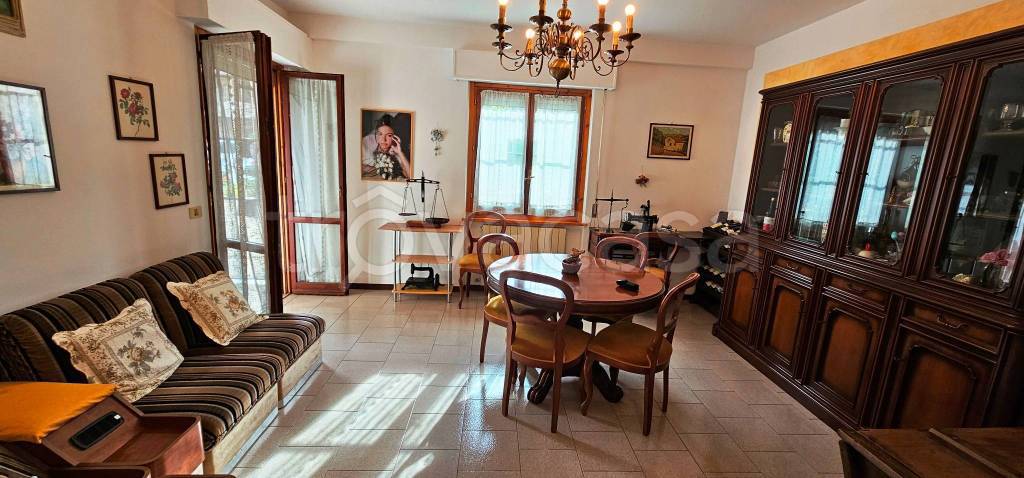 appartamento in vendita a Castelraimondo