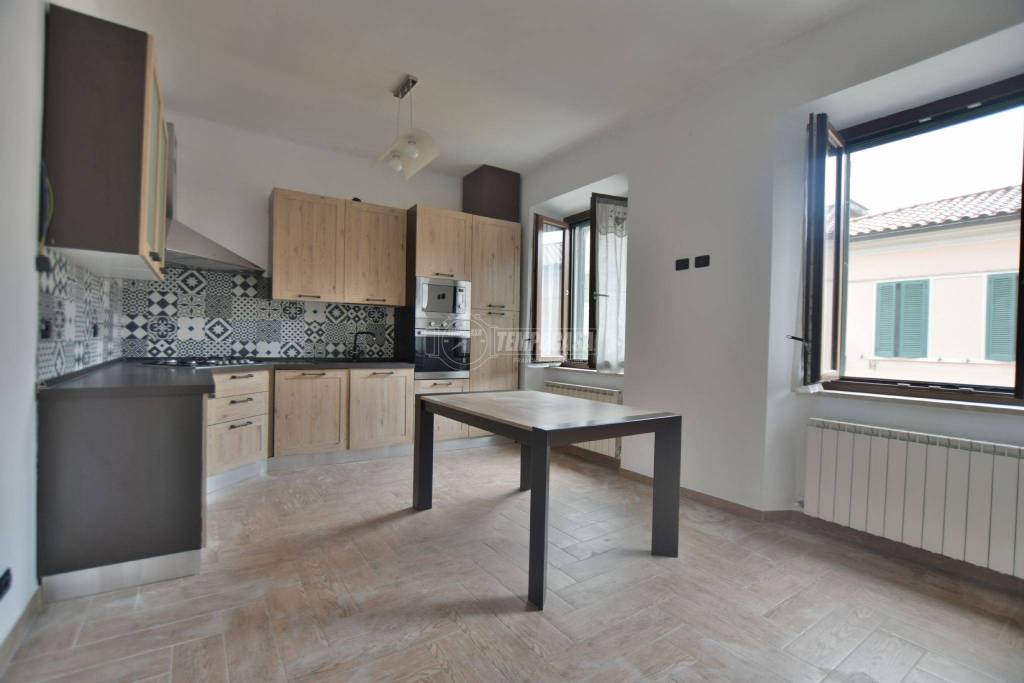 appartamento in vendita a Castelraimondo