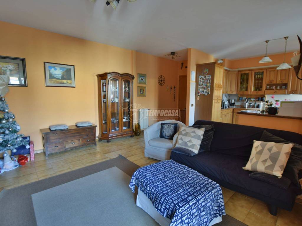 appartamento in vendita a Castelraimondo
