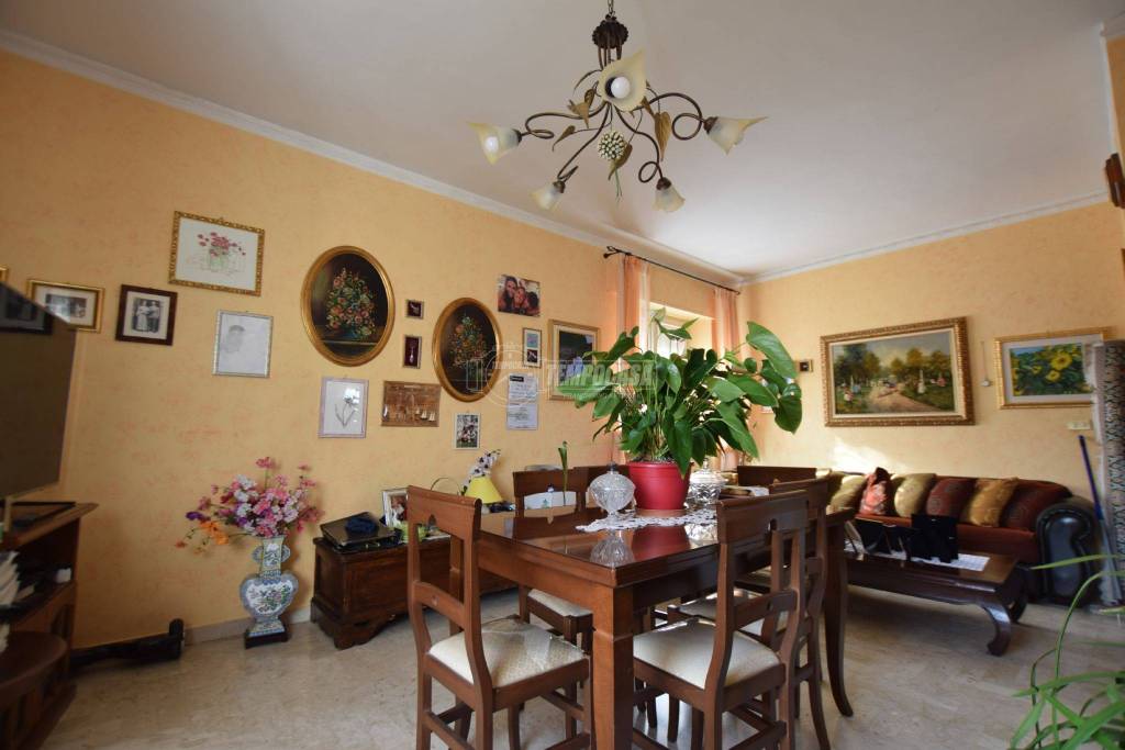 appartamento in vendita a Castelraimondo