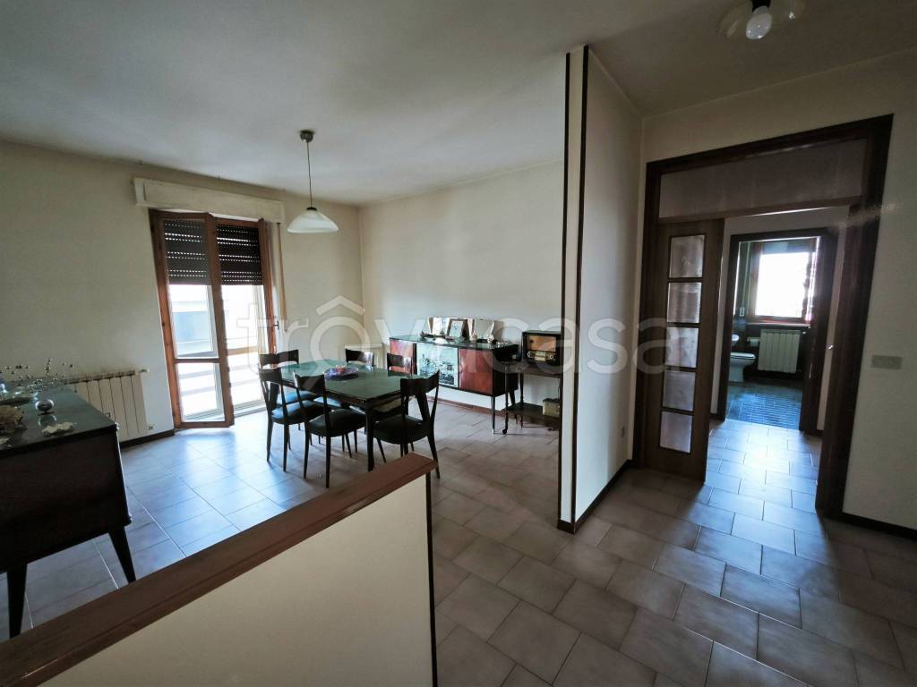 appartamento in vendita a Castelraimondo