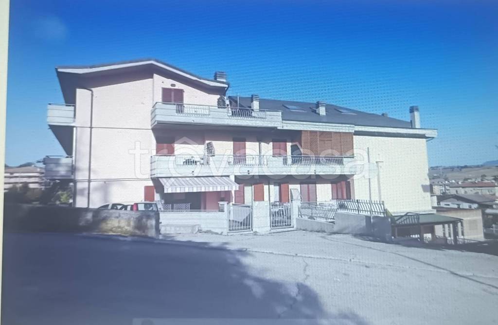 appartamento in vendita a Castelraimondo