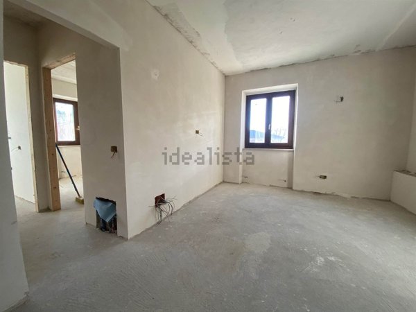 appartamento in vendita a Castelraimondo in zona Crispiero