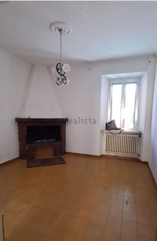 appartamento in vendita a Castelraimondo