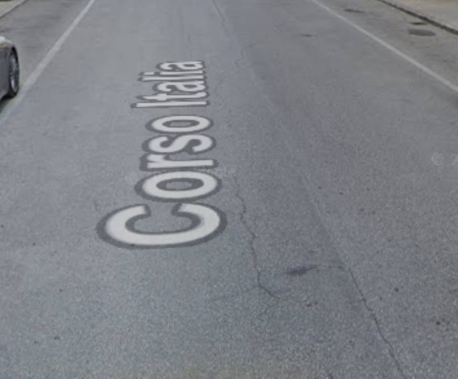 negozio in vendita a Castelraimondo