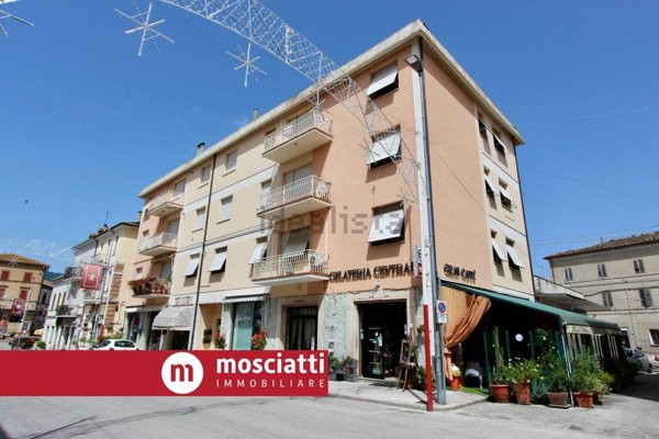 appartamento in vendita a Castelraimondo