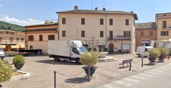 appartamento in vendita a Castelraimondo