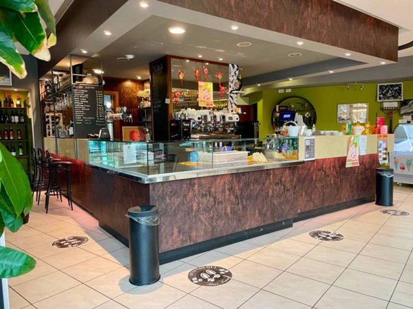 negozio in vendita a Castelraimondo