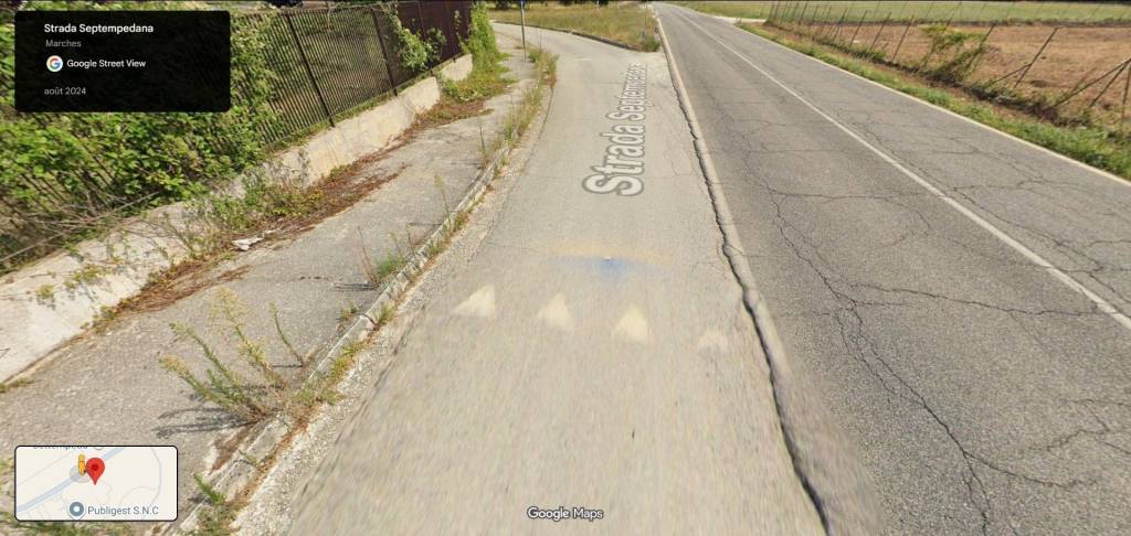 locale commerciale in vendita a Castelraimondo